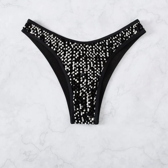 sequin black and silver short festival outfit - Picture 4 of 4